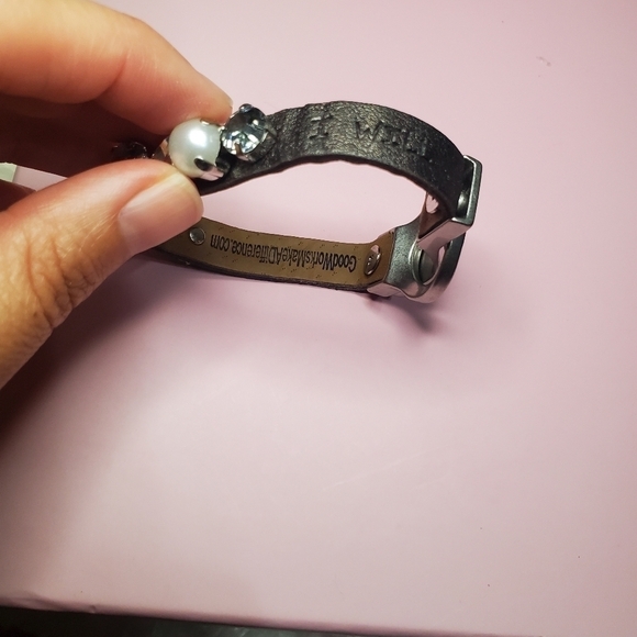 ENCHANTED SINGLE BRACELET - Picture 4 of 10